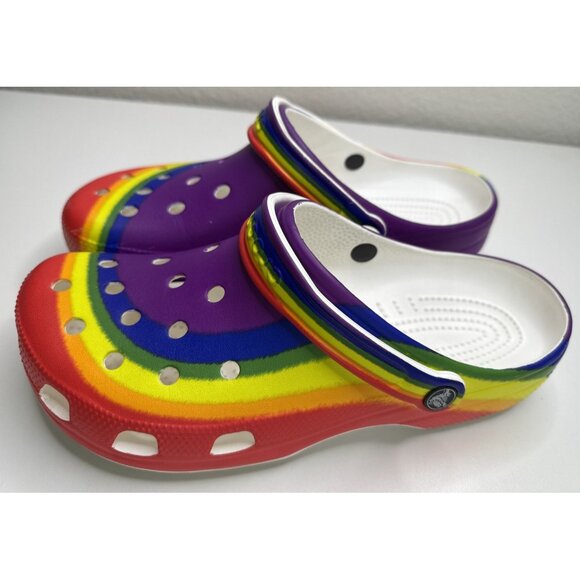 Crocs Classic Rainbow Dye Graphic Slip Resistant Clogs Size Men 10 Women’s 12 - Picture 3 of 12